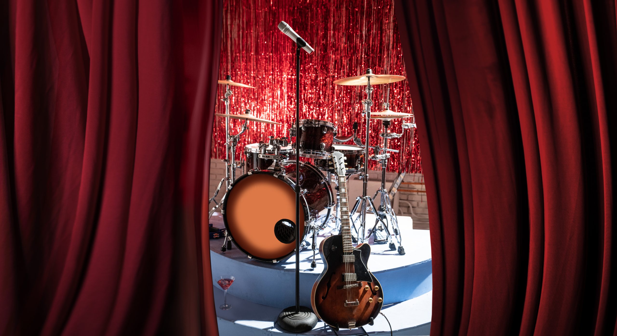 Scene with musical instruments - De Gordijnen shop