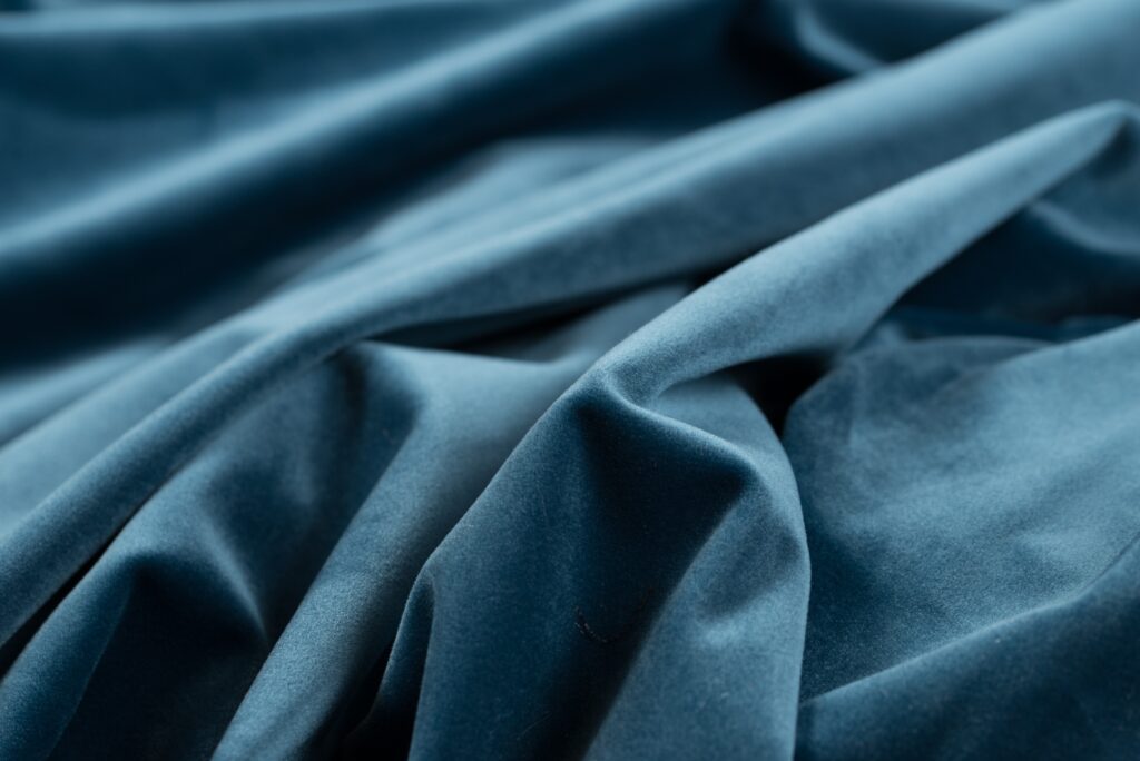 Castello Velours gordijn Blauw close up